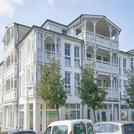 Im Seepark Mit Balkon Und Ahoi-rabatt Sellin (Rugen)